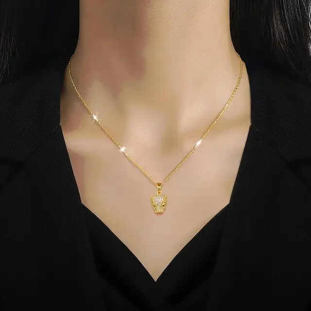 Stainless Steel Leopard Stud Earrings Necklace Set - DropShp