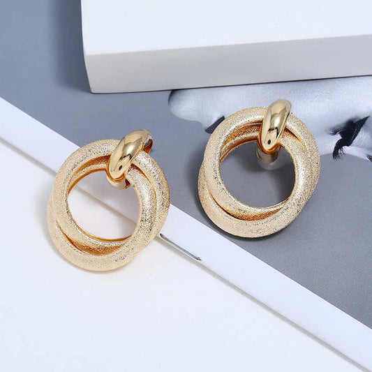 Golden Chunky Geometric Stud Earrings - DropShp