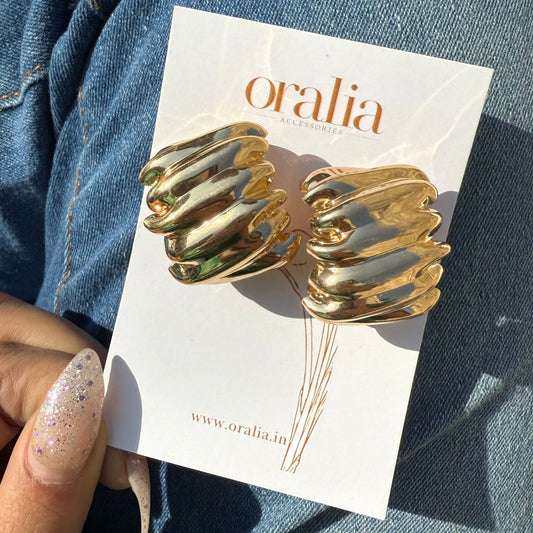 American Style Golden Exaggerated Metal Curved Line Big Hoop Earrings - DropShp