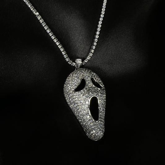 Skull Head Iced Out Pendant Necklace With Copper Chain - DropShp