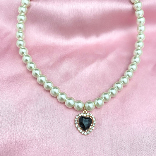 Cute Elegant 8mm Pearl Necklace With Stone Studded Black Heart Charm - DropShp