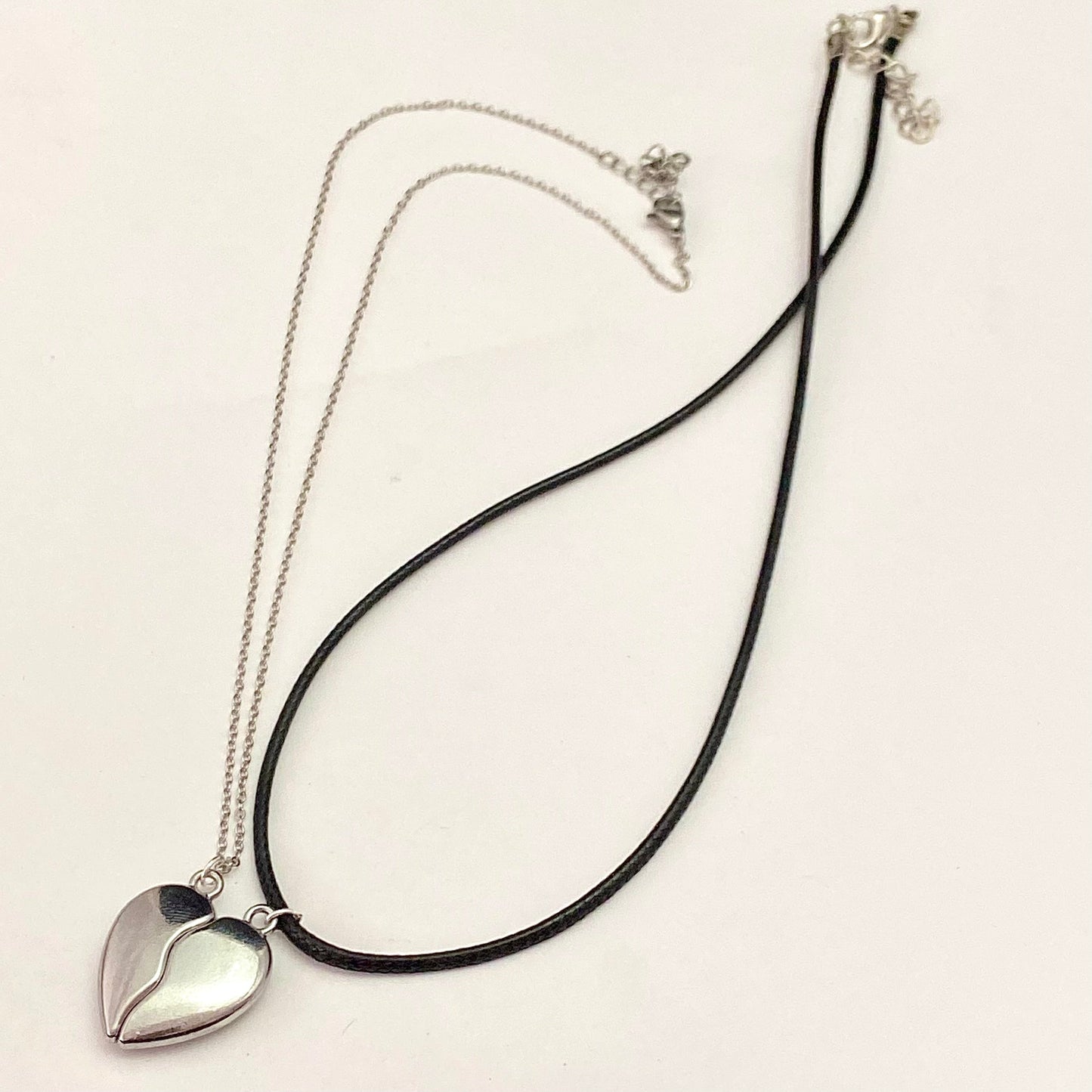 Silver Broken Heart Couple Necklace - DropShp