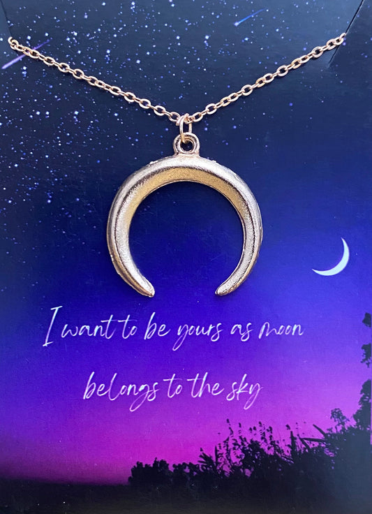 Minimal Golden Big Moon Card Necklace| Perfect for Dailywear - DropShp