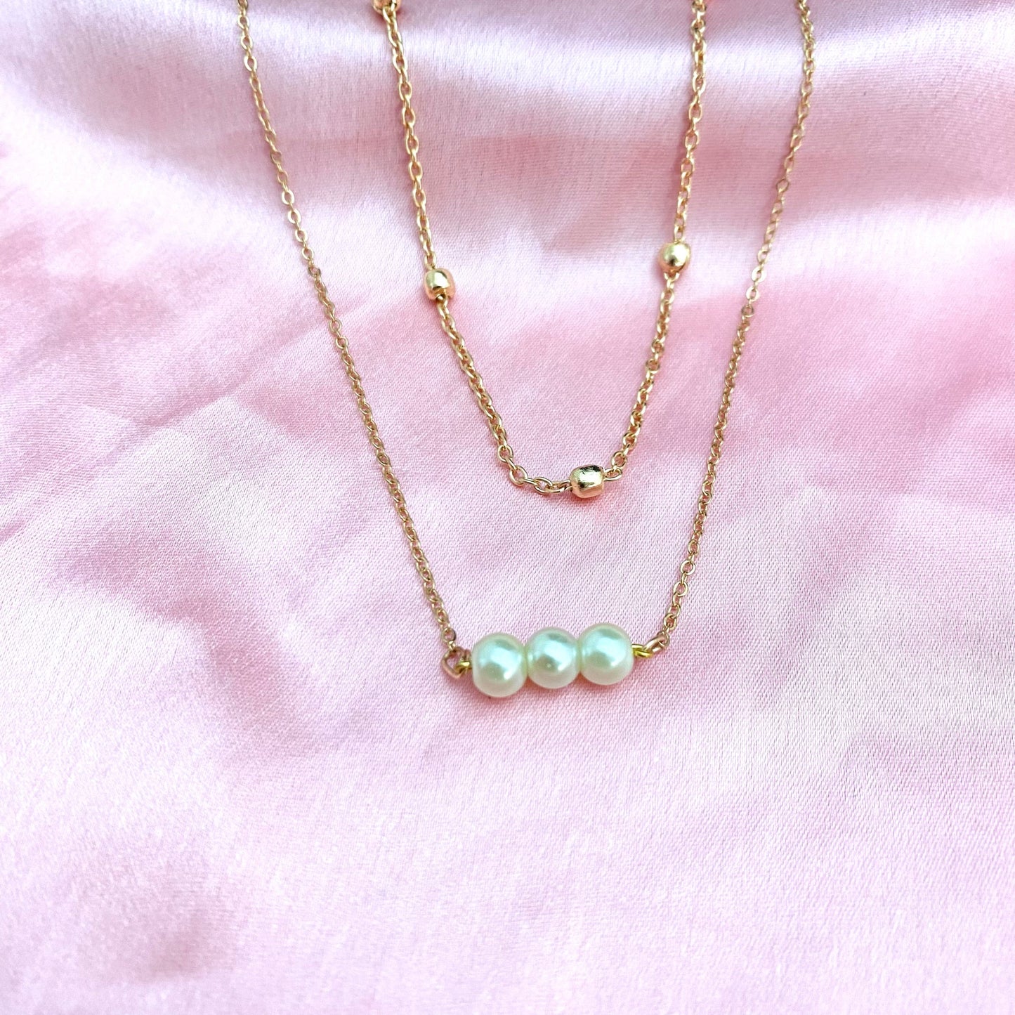 Layered Golden Three Pearl Drop Necklace - DropShp