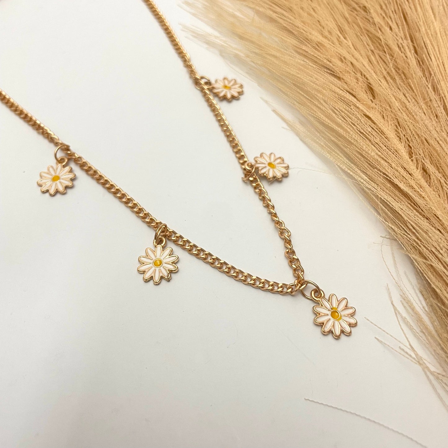 Cute Multi Small Daisy Floral Charms Necklace For Girls - DropShp