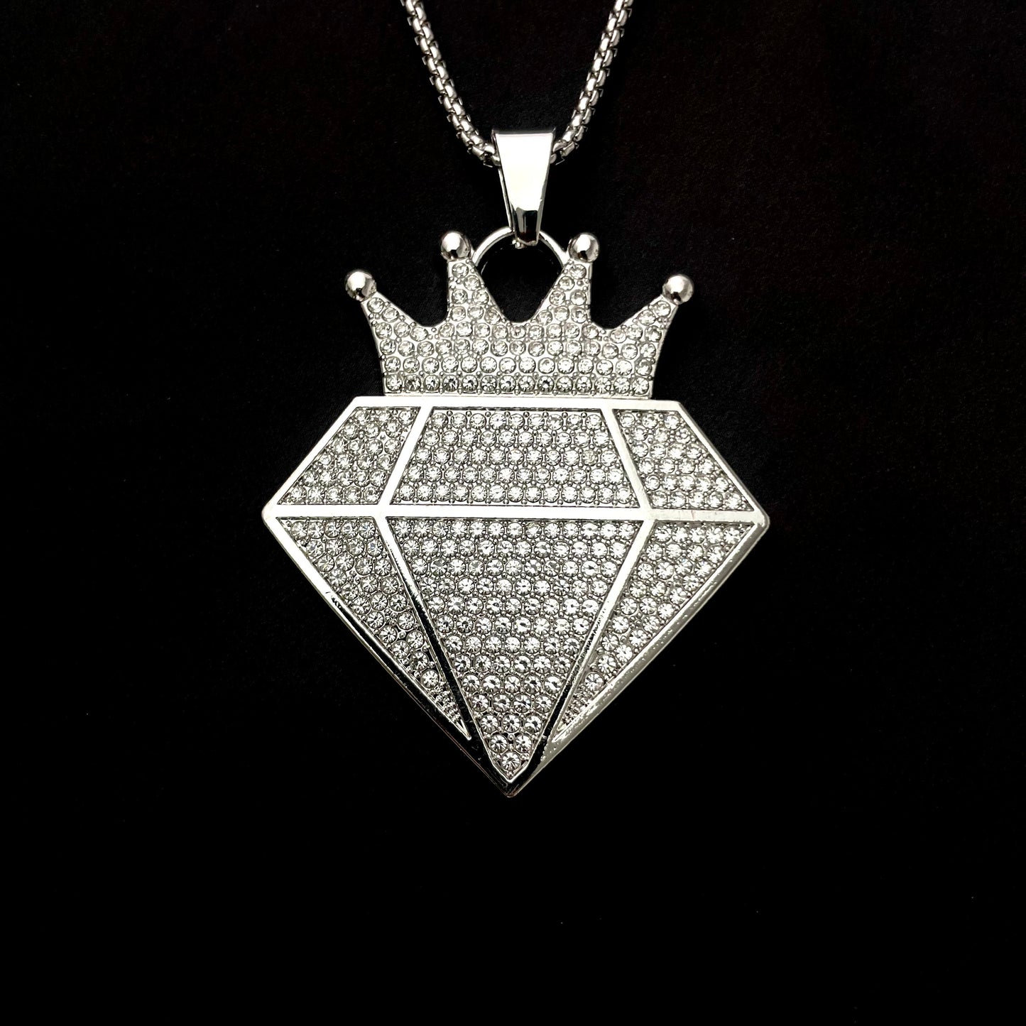 King Iced Out Hip Hop Pendant Necklace With Chain - DropShp