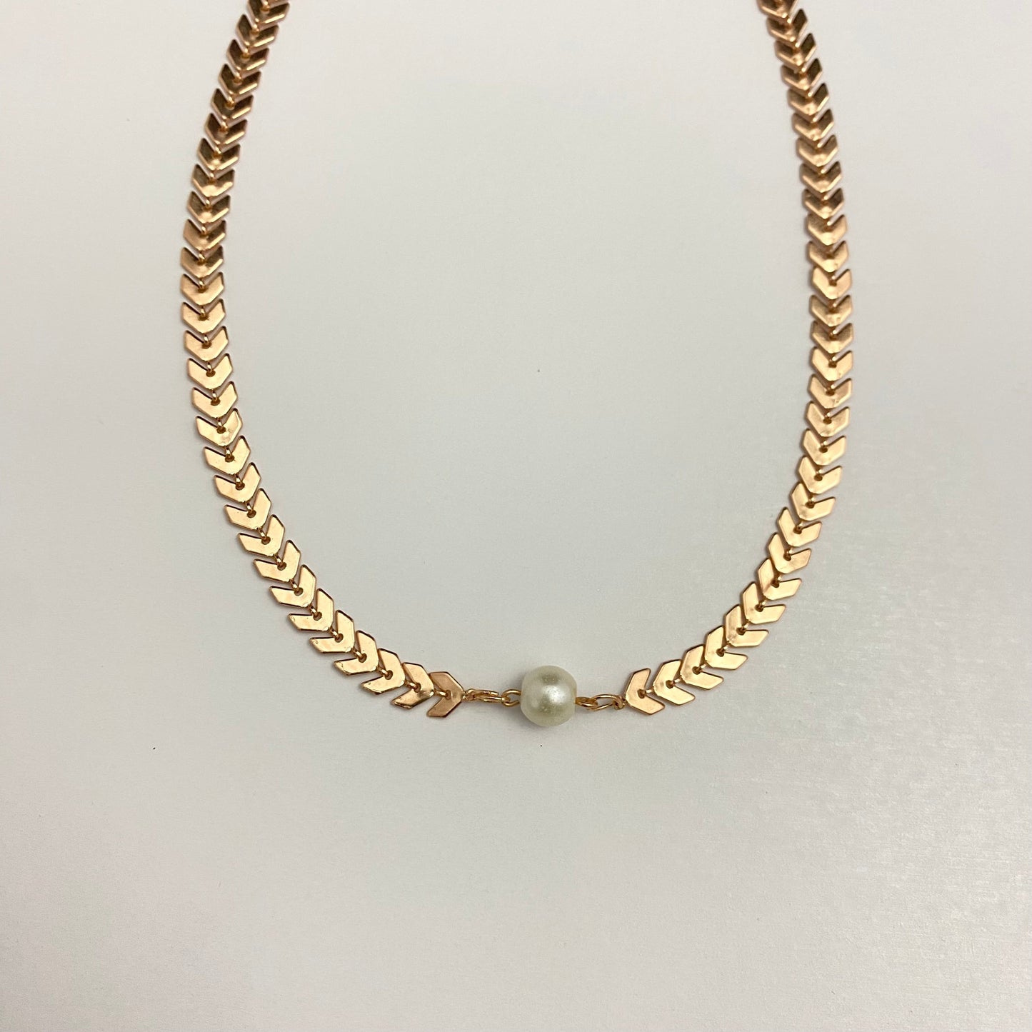 One Pearl Arrow Chain Choker Necklace - DropShp