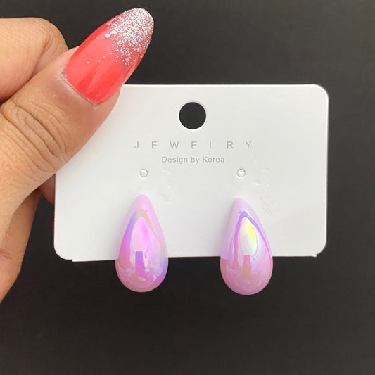 Lavender Teardrop Iridescent Stud Earrings - DropShp