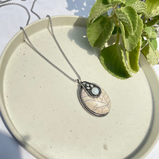 Silver Cream Stone Oxidised Boho Brass Antique Necklace With Adjustable Rope Chain - DropShp