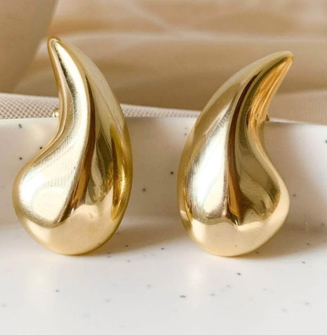 Chunky Golden Teardrop Korean Earring - DropShp