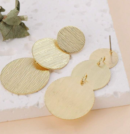 Golden Textured Drop Earrings - DropShp
