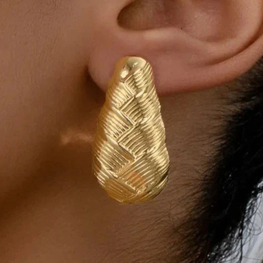 Gold Plated  Swirling Teardrop Earrings - DropShp