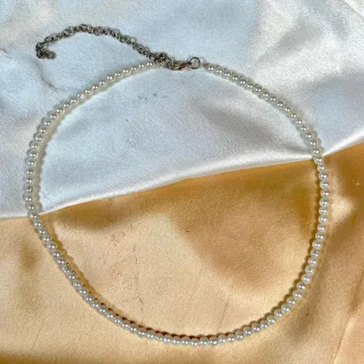 Minimal Pearl Choker - DropShp