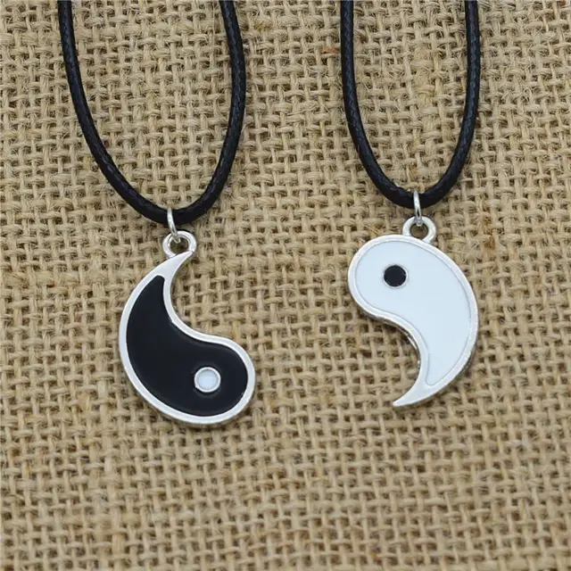 High Quality Yin Yang Couple Necklace | Perfect For Dailywear - DropShp
