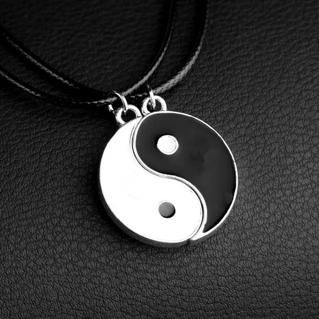 High Quality Yin Yang Couple Necklace | Perfect For Dailywear - DropShp