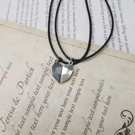Magnetic Heart Pendant Couple Necklace - DropShp