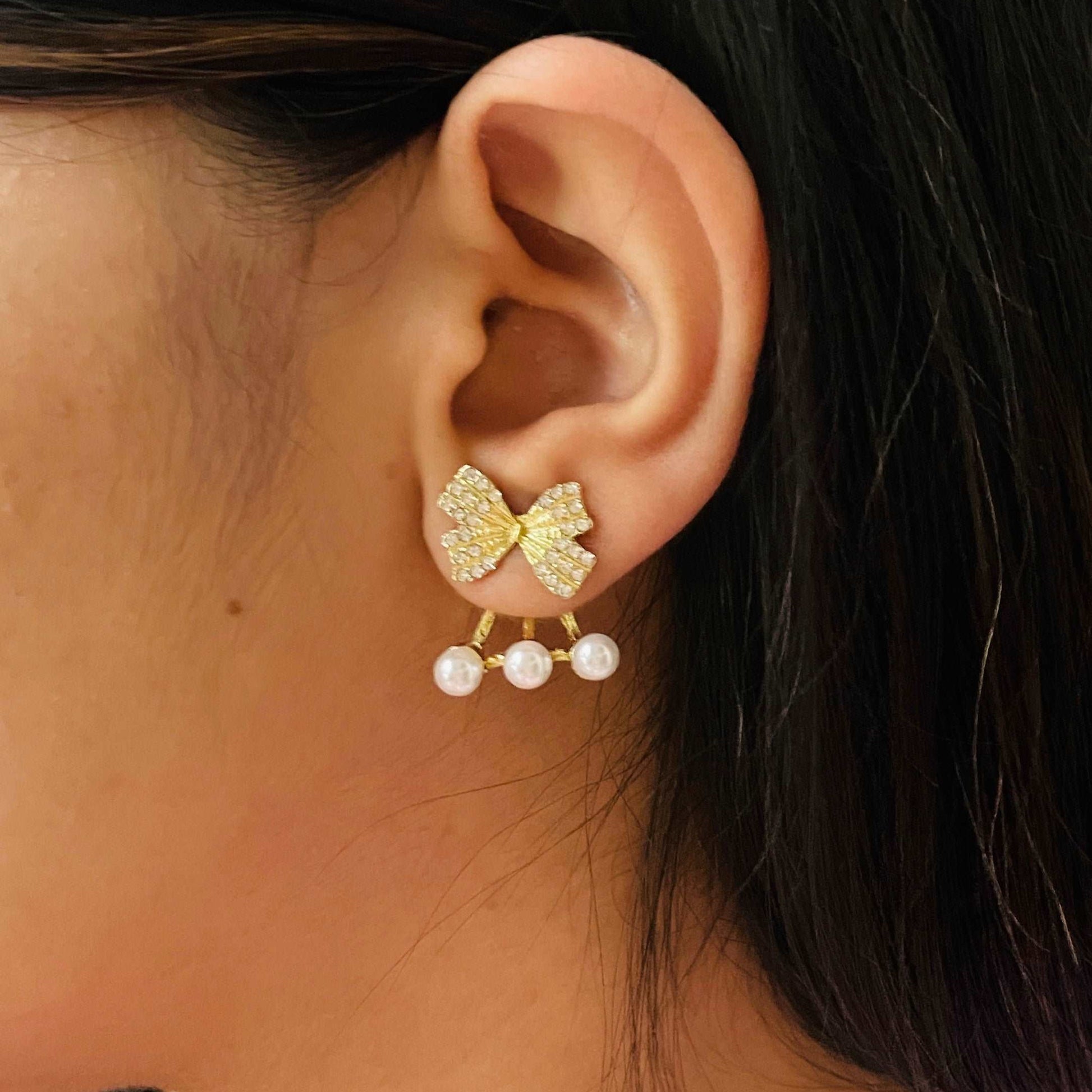 Stylish Pearl Bowknot Stud Earring - DropShp