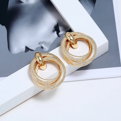 Golden Chunky Geometric Stud Earrings - DropShp