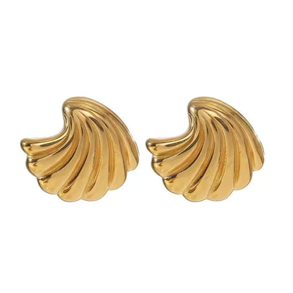 18K Gold Plated Wave Shape Shell Stud Earrings - DropShp
