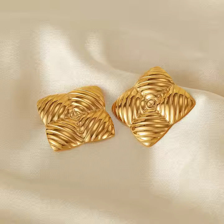 18K Gold-Plated Stainless Steel Square Stud Earrings - DropShp