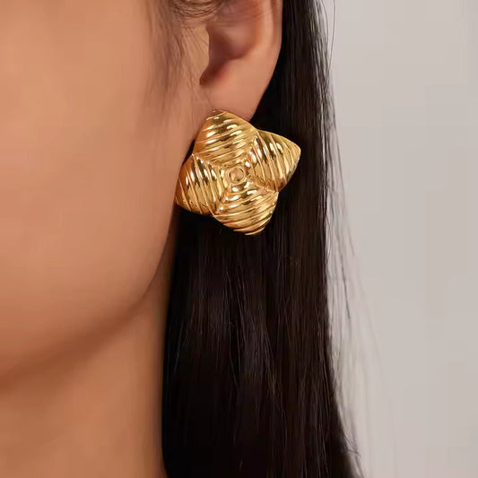 18K Gold-Plated Stainless Steel Square Stud Earrings - DropShp