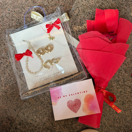 Valentine's Day Premium Jewellery Gift Hamper For Your Loved Ones - DropShp