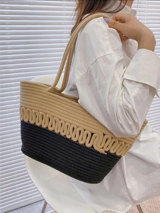 Women CUTE FANCY Bucket Bag Casual Woven Beach Handbag for Vacation (Black)