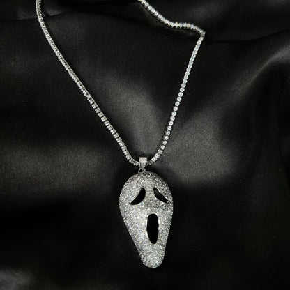 Skull Head Iced Out Pendant Necklace With Copper Chain - DropShp