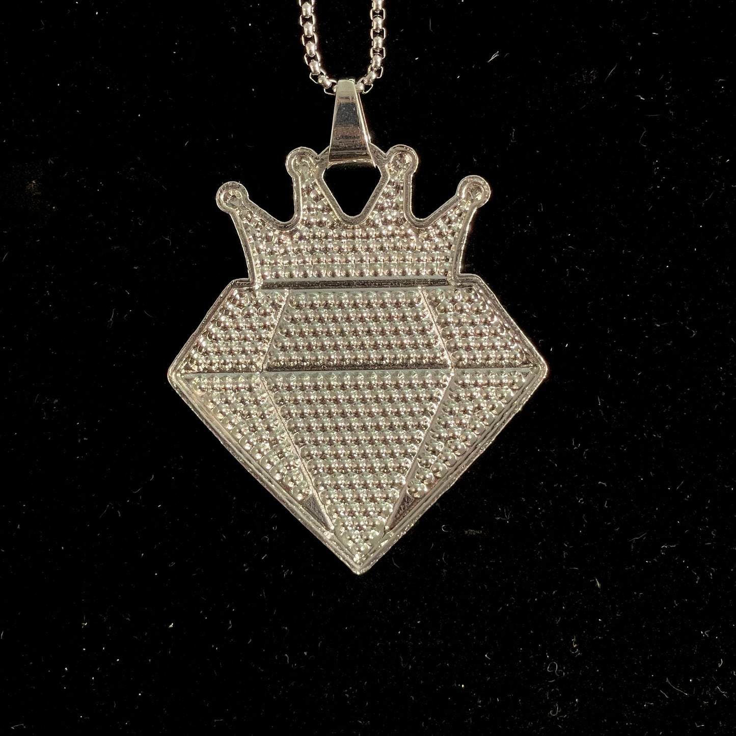 King Iced Out Hip Hop Pendant Necklace With Chain - DropShp