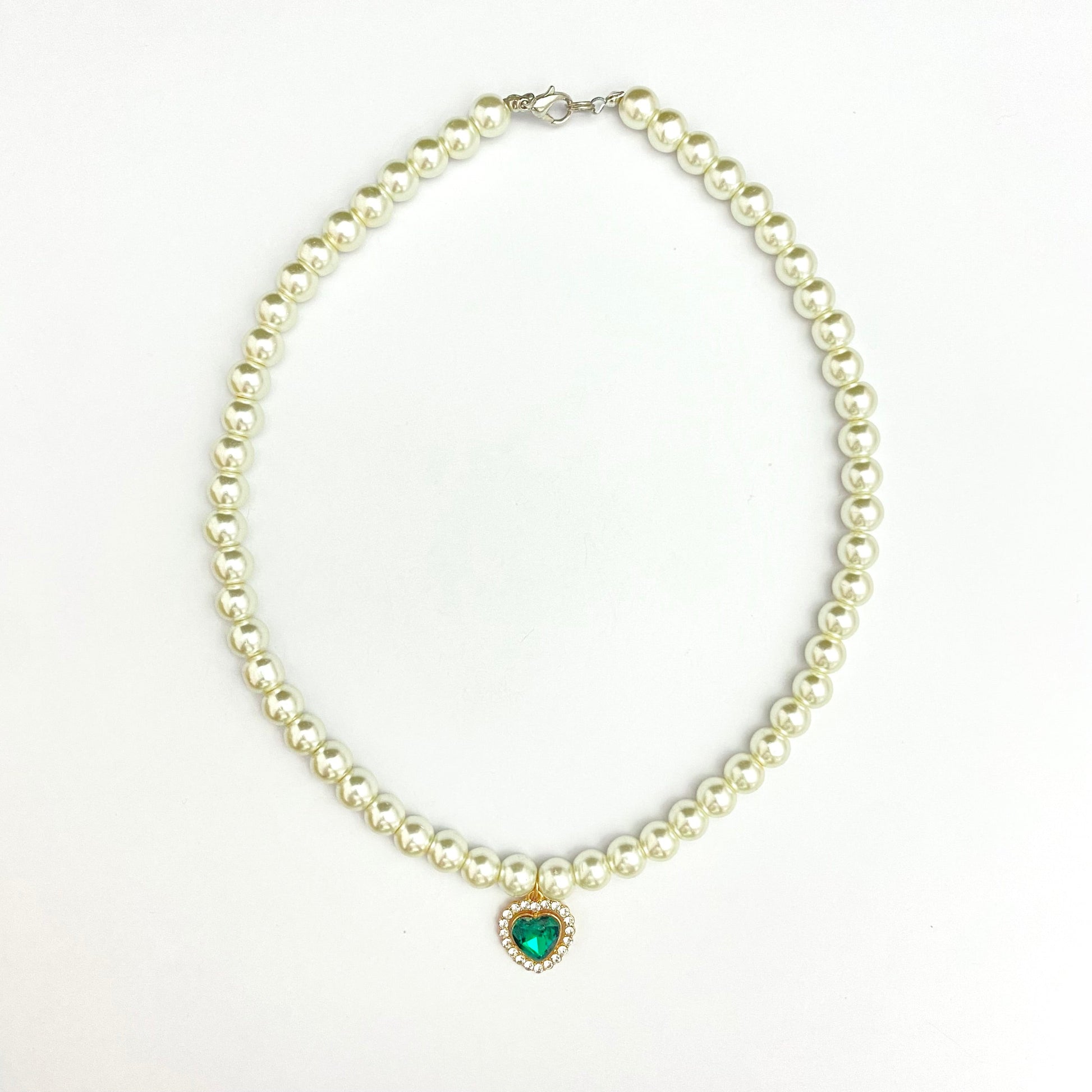 Cute Elegant 8mm Pearl Necklace With Stone Studded Green Heart Charm - DropShp