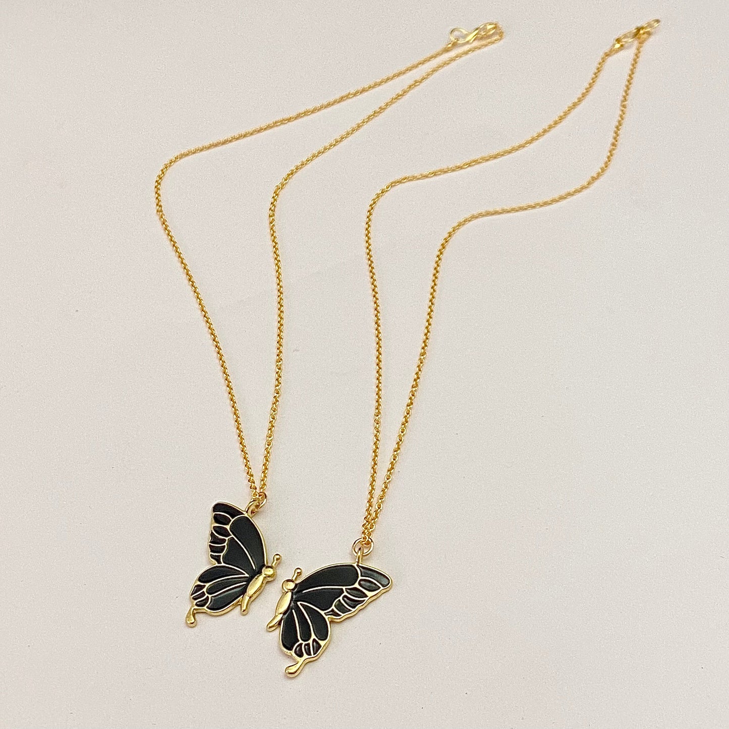 Black Butterfly Friendship Necklace - DropShp