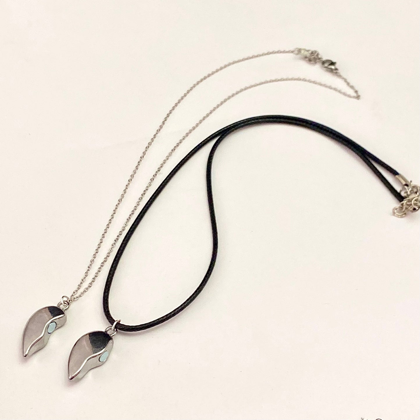 Silver Broken Heart Couple Necklace - DropShp