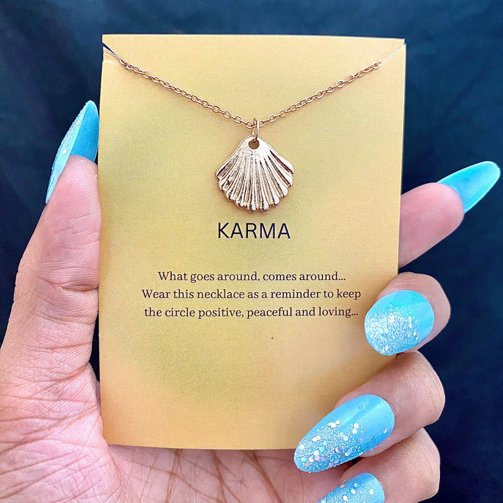 Minimal Golden Shell Card Necklace| Perfect for Dailywear - DropShp