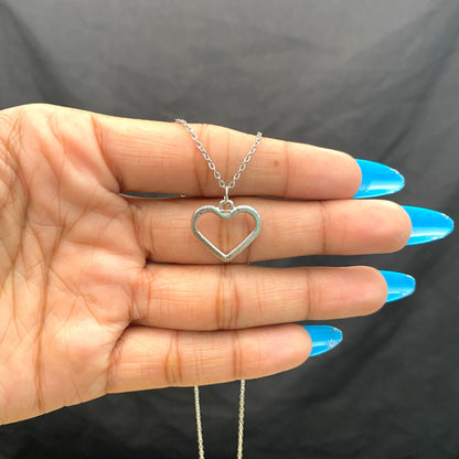 Minimal Silver Heart Card Necklace | Waterproof Chain | Perfect for Dailywear - DropShp