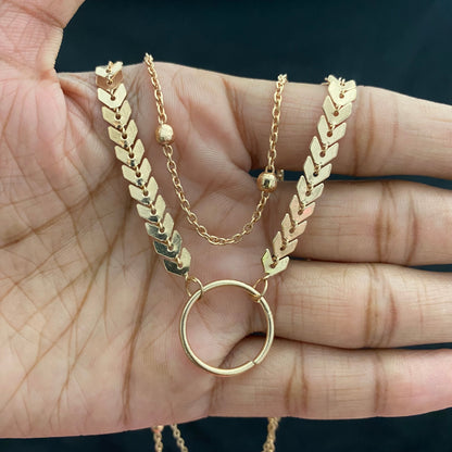 Layered Golden Arrow Chain Necklace With Circle Ring - DropShp