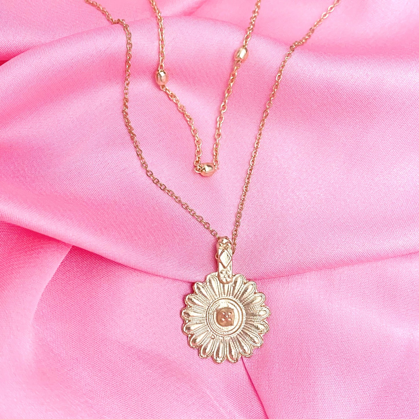 Layered Golden Sunflower Charm Necklace - DropShp