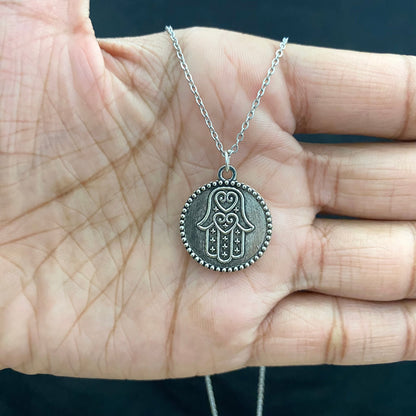 Waterproof Silver Hamsa Hand Necklace With Stainless Steel Chain - DropShp