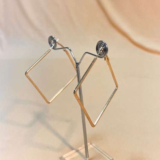 Golden Square Shape Earrings - DropShp