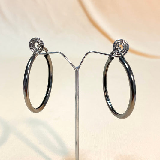 Black Circular Round Earrings - DropShp