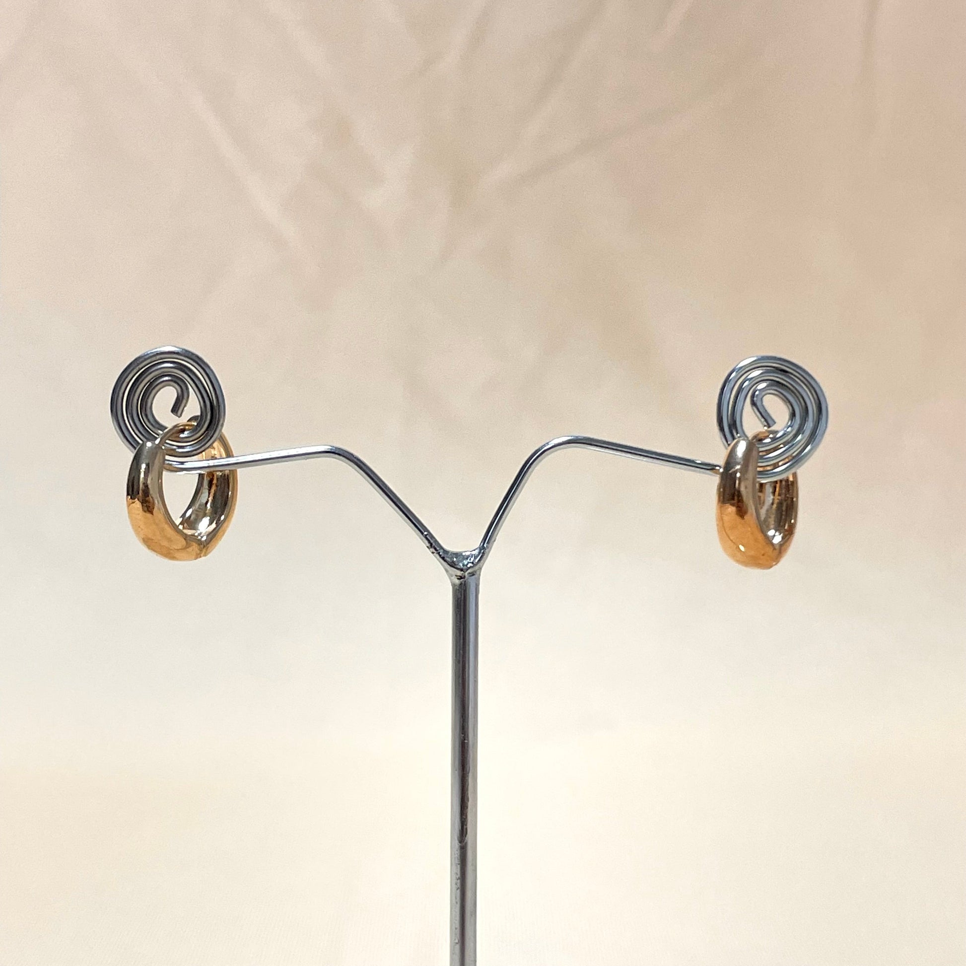 Golden Small Bali Earrings - DropShp