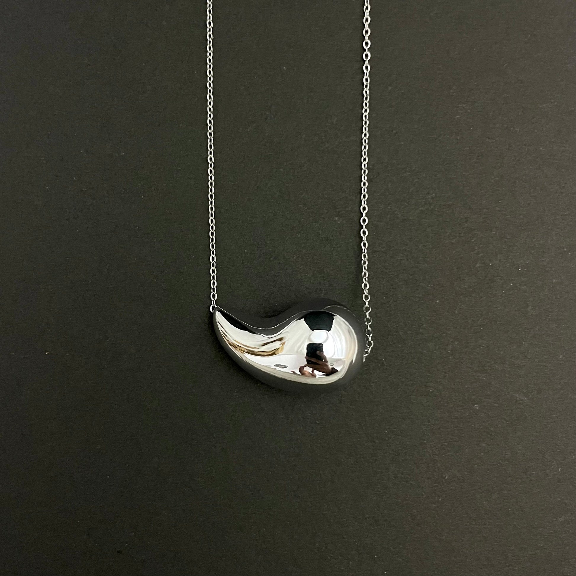 Silver Stainless Steel Water Drop Necklace - DropShp