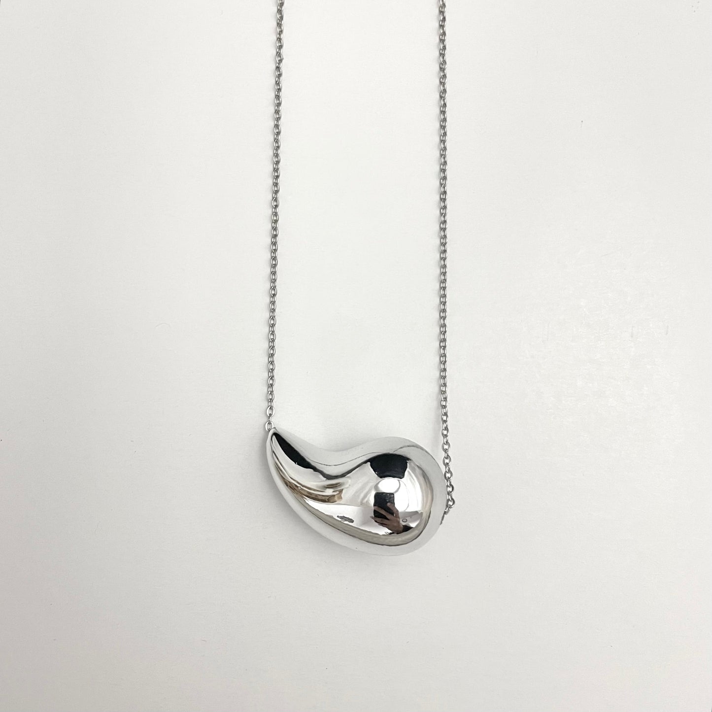 Silver Stainless Steel Water Drop Necklace - DropShp