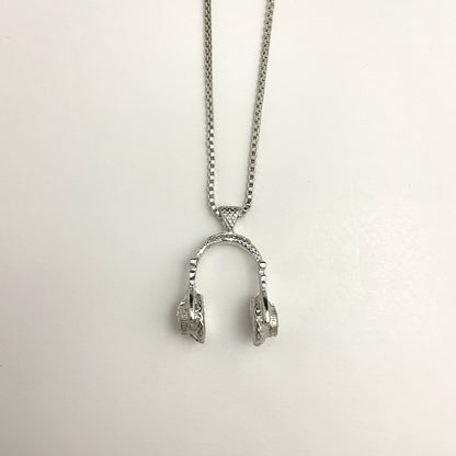 Silver Headphone Charm Necklace For Boys - DropShp