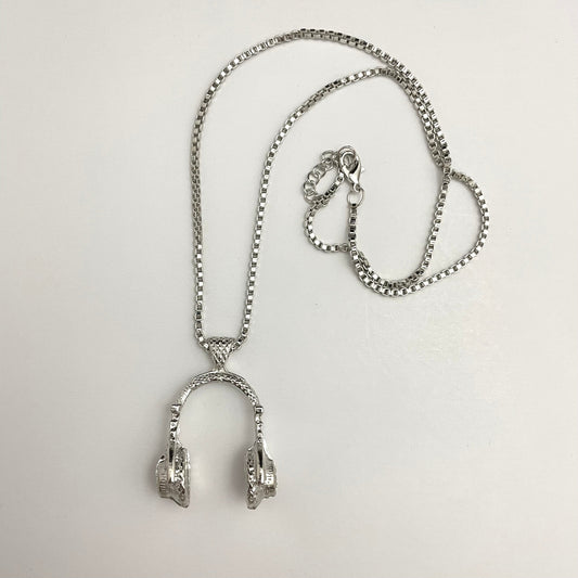 Silver Headphone Charm Necklace For Boys - DropShp
