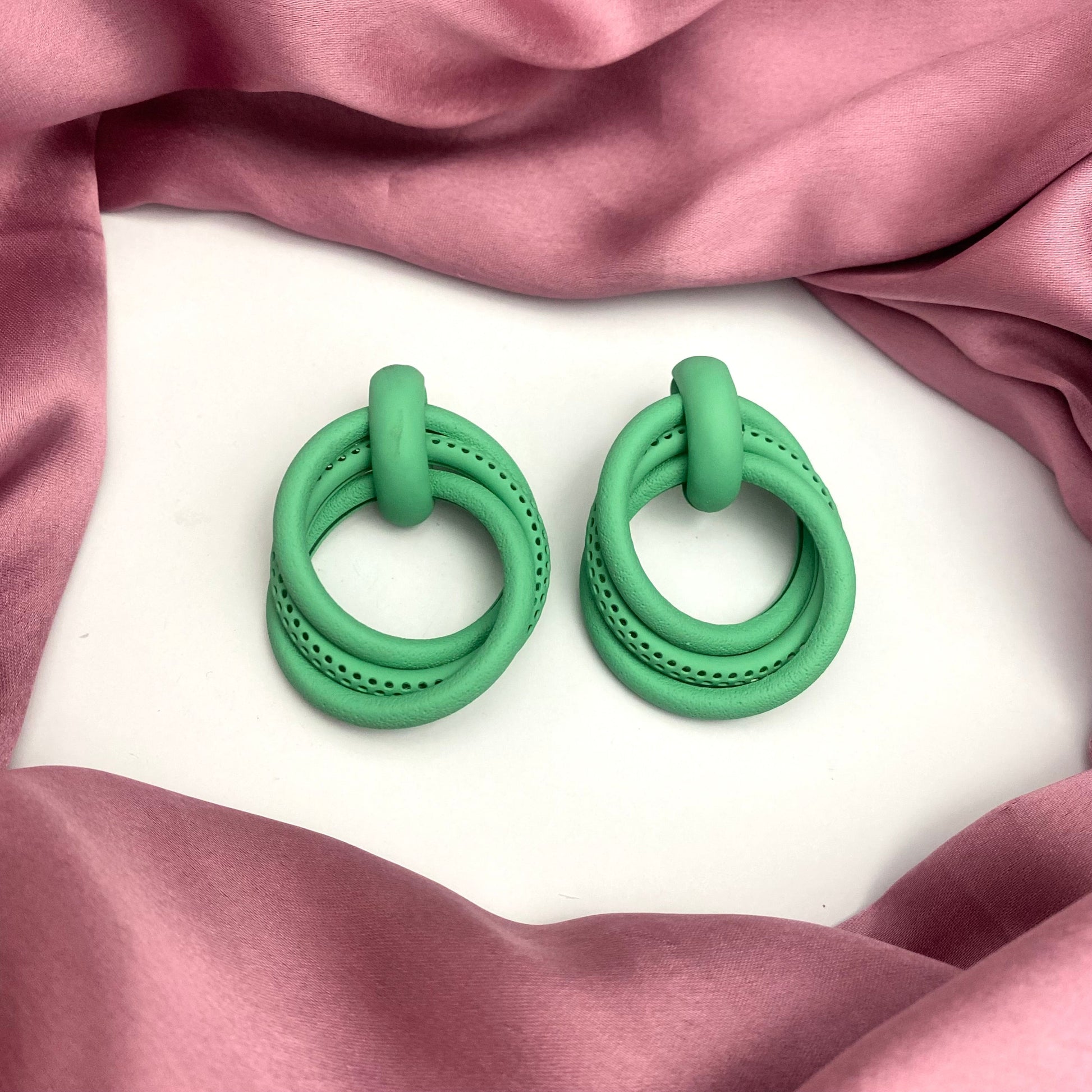 Green Casual Smart Earrings - DropShp