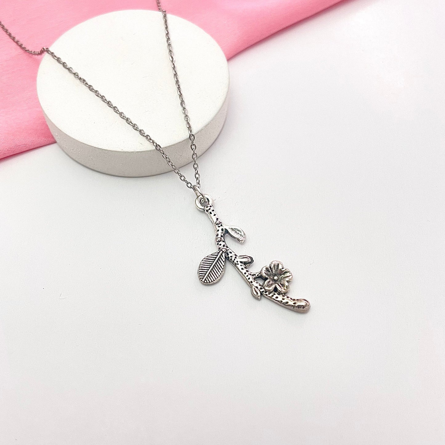 Waterproof Silver Flower With Stick Necklace With Stainless Steel Chain - DropShp
