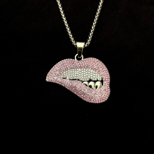 Lip Iced Out Pendant Necklace With Chain - DropShp