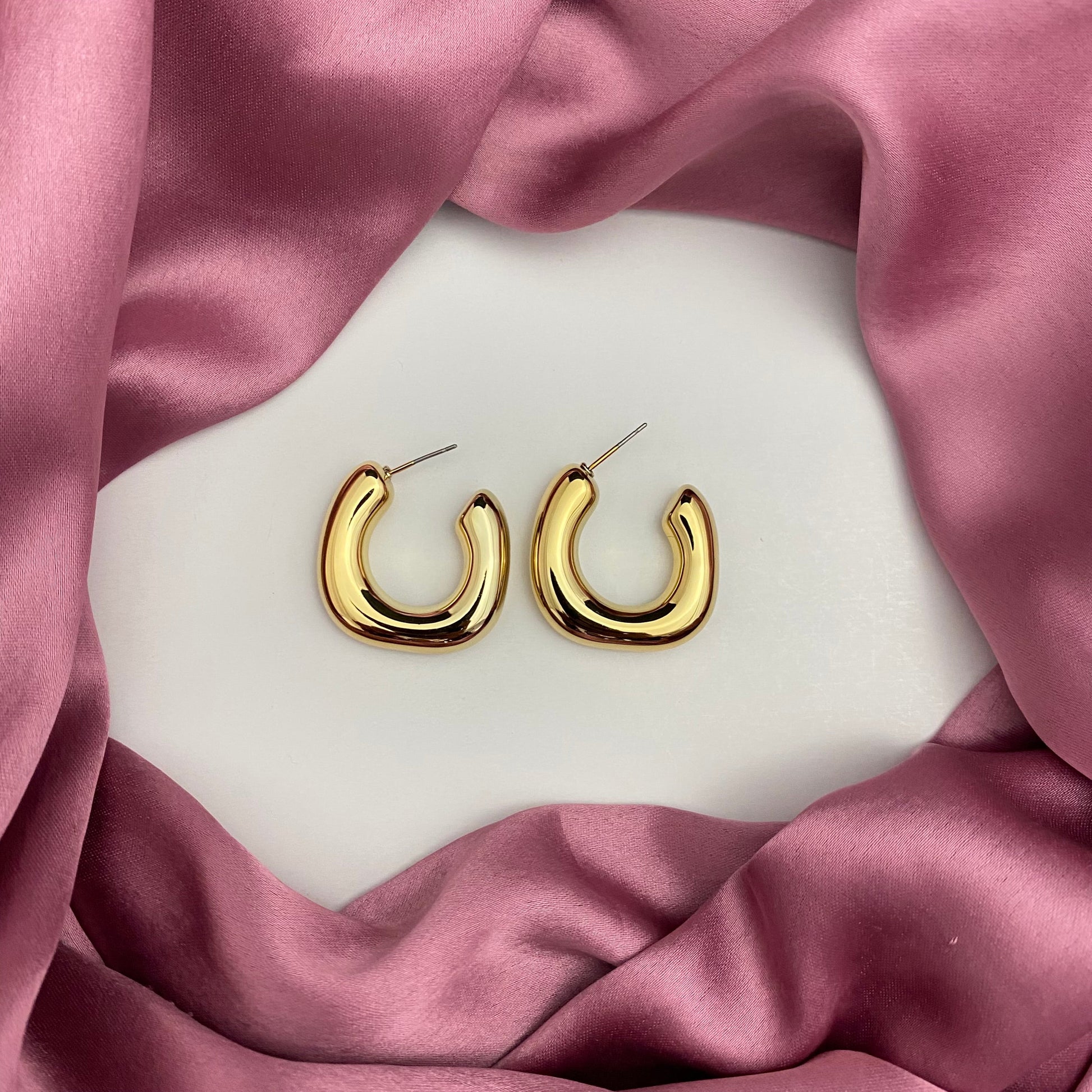 Valentine's Day Premium Jewellery Gift Hamper For Your Loved Ones - DropShp