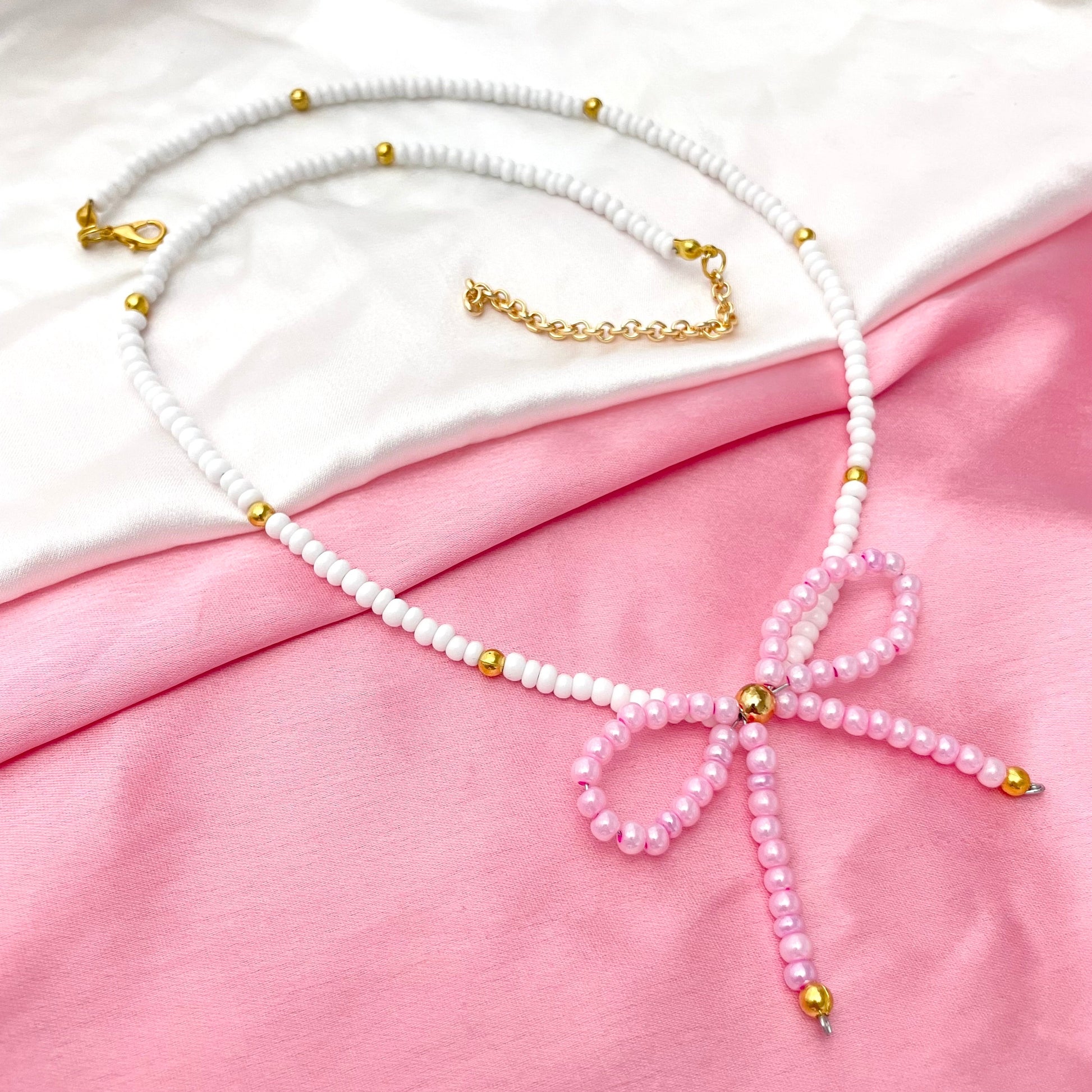 Elegant Women's Simulated Bow Pearl Necklace (D-4) - DropShp