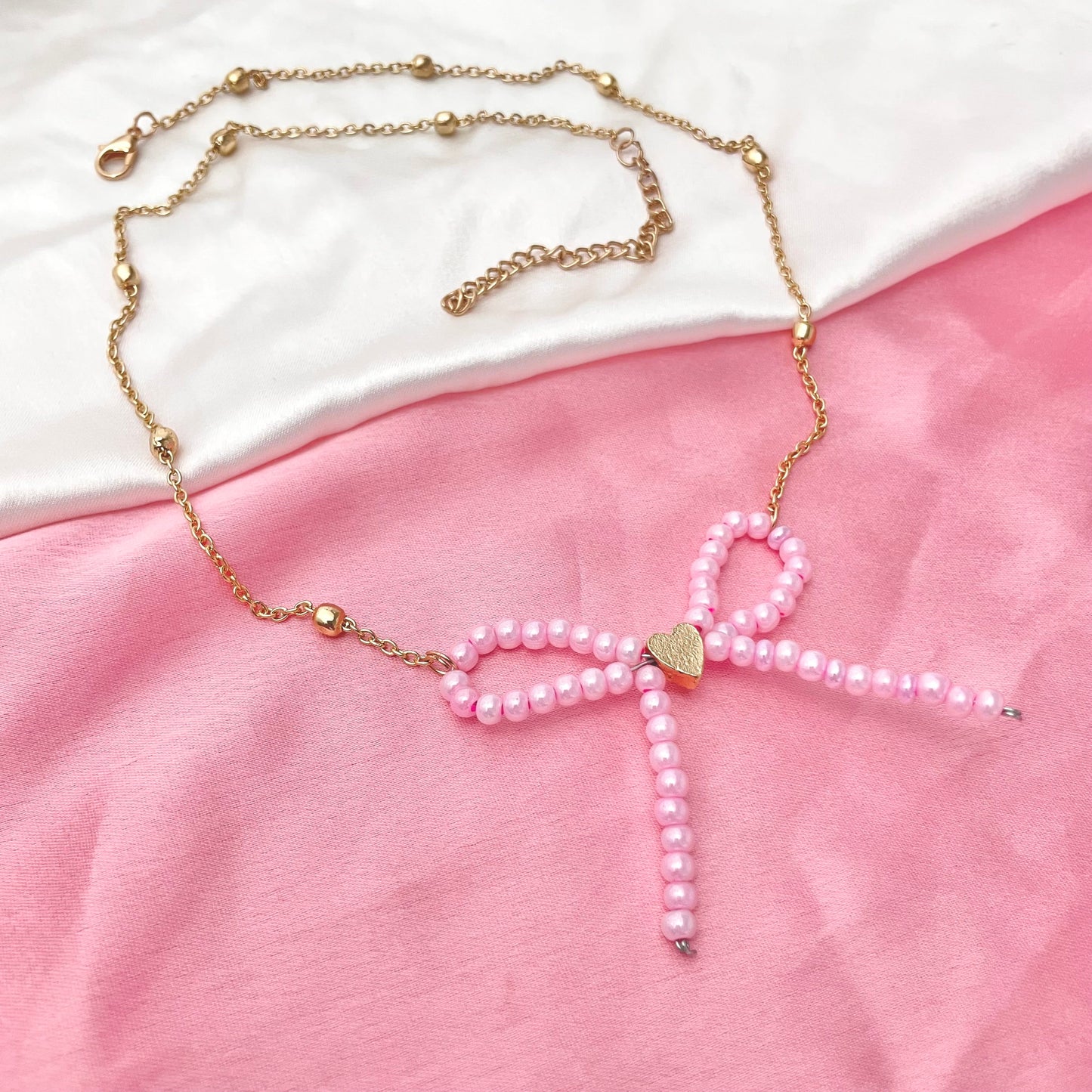 Elegant Women's Simulated Bow Pearl Necklace (D-5) - DropShp